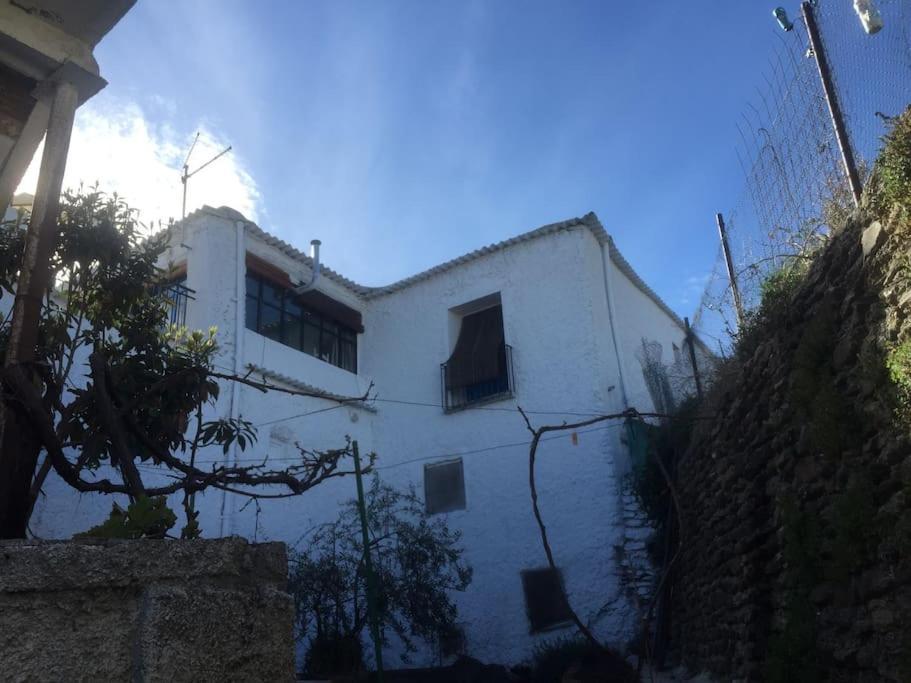 La Casa Rural De Paco Y Ana Pitres Exteriör bild